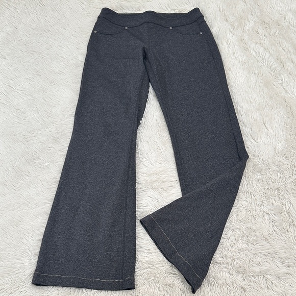 Athleta Pants - 🦄 Athleta Bettona Classic Pant